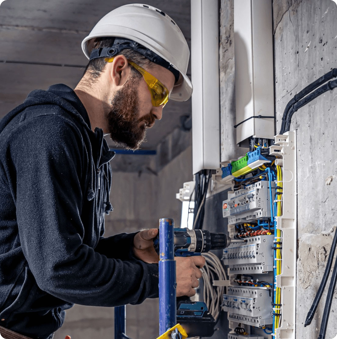 Expertos en servicios eléctricos